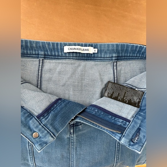 Calvin Klein Denim Skirt with Classic Calvin Klein Signature Band - Picture 5 of 6
